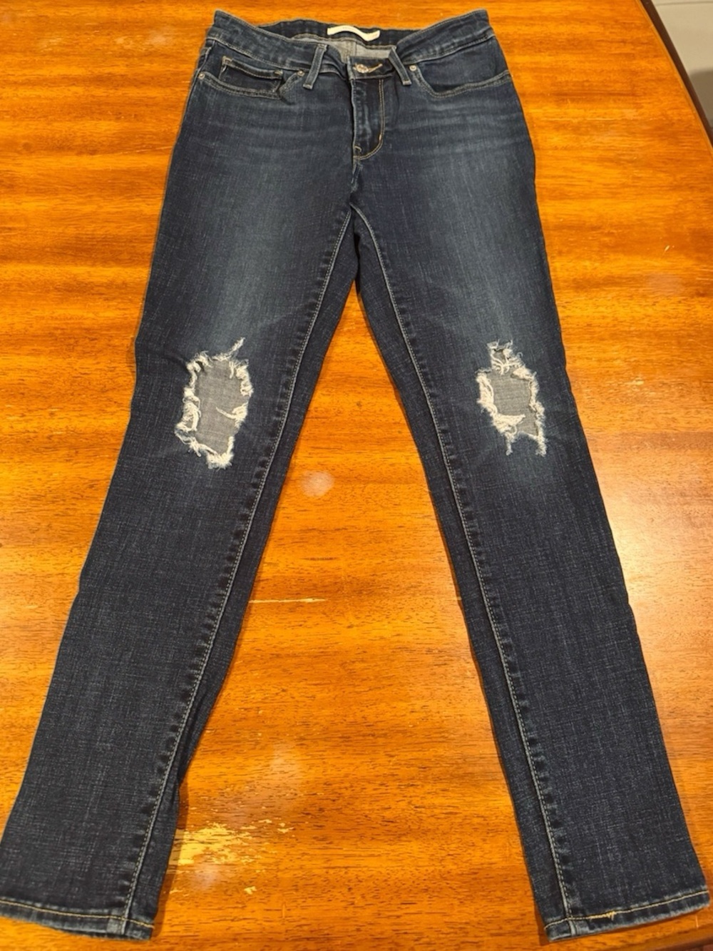 Levi’s 711 Dark Blue Distressed Skinny Jeans for Women Size 28